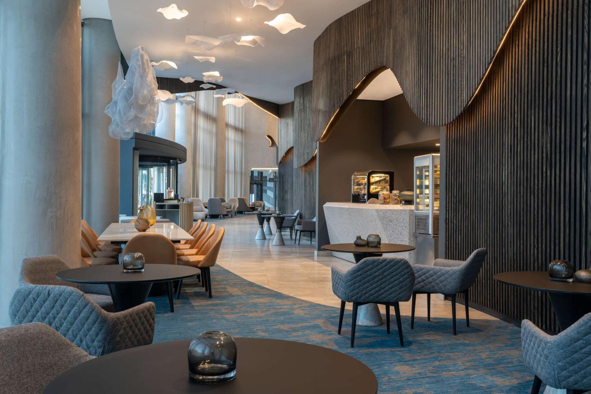 Hotel Radisson Blu Hotel, Umhlanga 4*